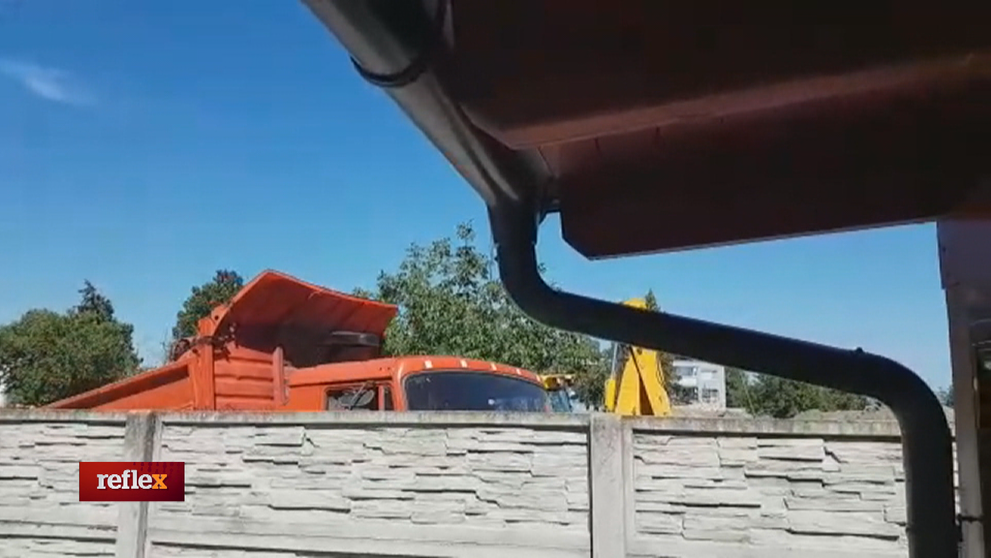 Prach a hluk zo stavby