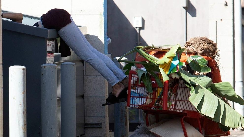 Z modelky bezdomovkyňa: Jej najnovšie zábery sú viac než smutné