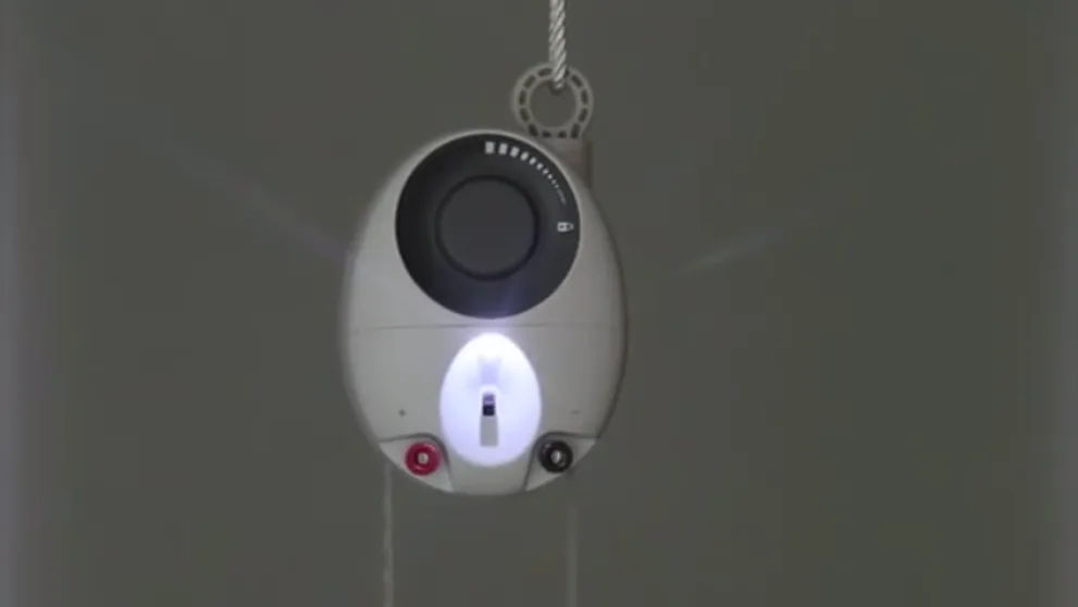 Vychytávka týždňa: Lampa, ktorá je poháňaná len gravitáciou