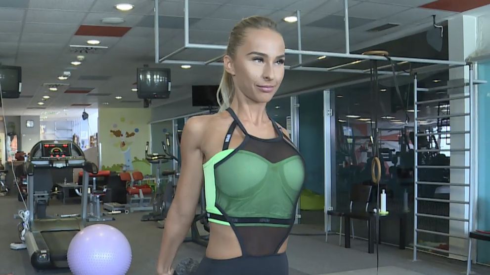 Sexy exfarmárka späť v televízii. Tejto markizáčke sa to veľmi nepáči