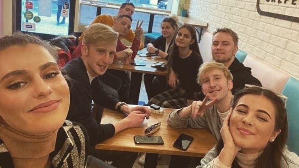 Superstarista ukázal novú frajerku. Zamilovaný až po uši!