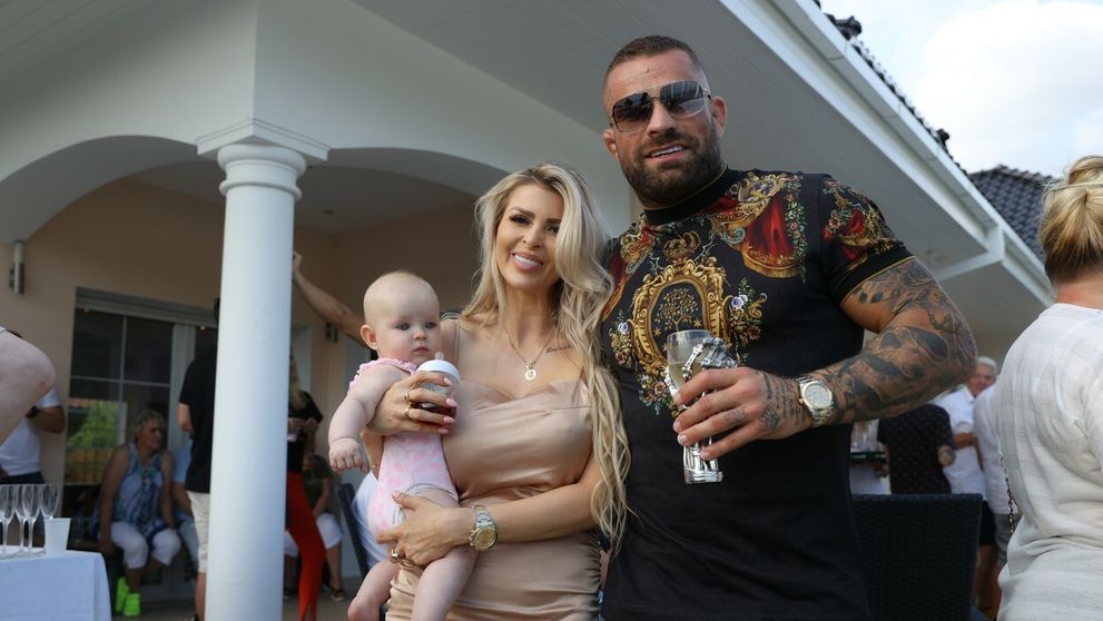 Veľká razia v dome Karlosa a Lely: Policajný zásah vo Vémolande