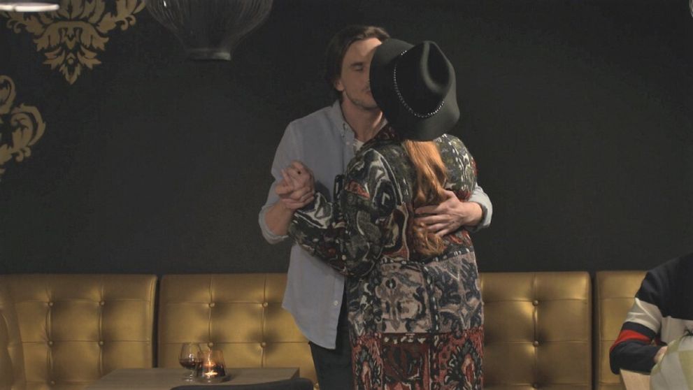 Na scénu prichádza Miša. Pre Dávida má hneď prekvapenie