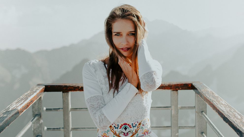 Čo si iní len myslia, ona zhudobnila. Sima Martausová predstavuje nový singel