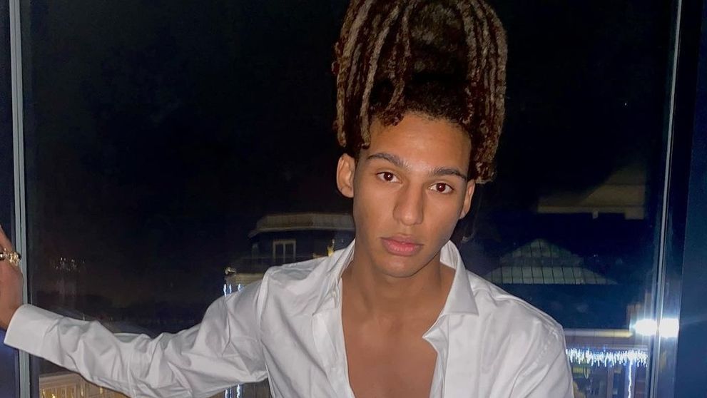 Matúš Kolarovský ukázal priateľku. Čakali ste Vebi?!