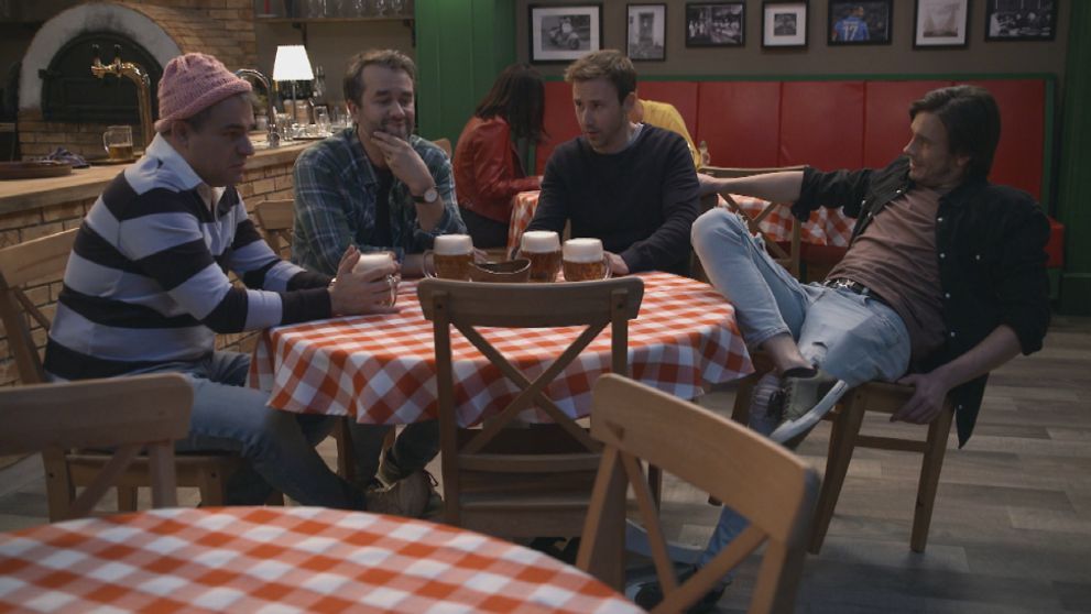 Jeden z Oteckov odhalil tajomstvo rodiny. Šľachta?!