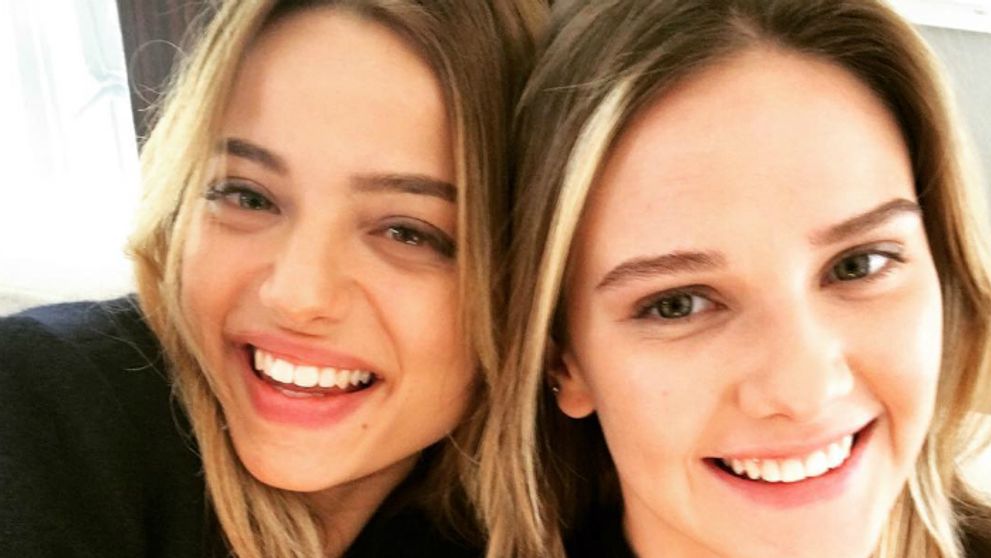 Cansu a Hazal ako ste ich nevideli: Zaspievali si spoločný duet!