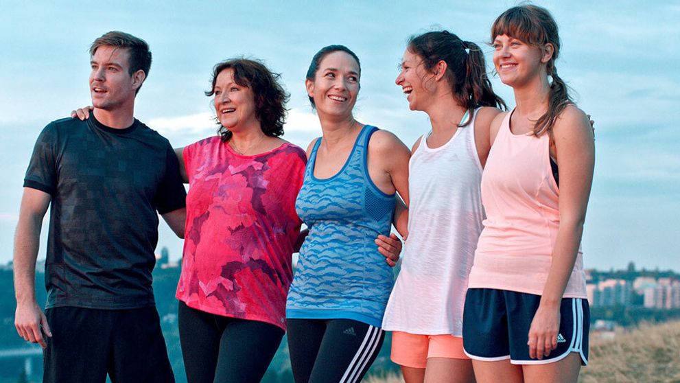 Do kín mieri nová česká komédia Ženy v behu