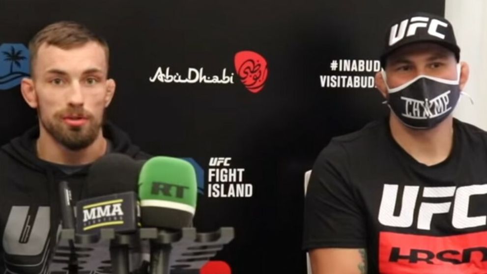 Attila Végh perlil. V role tlmočníka pred novinármi vyslovil aj vulgarizmus