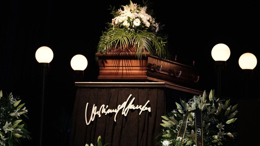 Česko sa lúčilo s legendou Vlastimilom Harapesom: Skončila sa jedna veľká éra