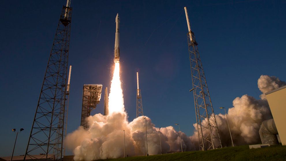 V noci zo štvrtka na piatok sa vo vesmíre diali veľké veci!