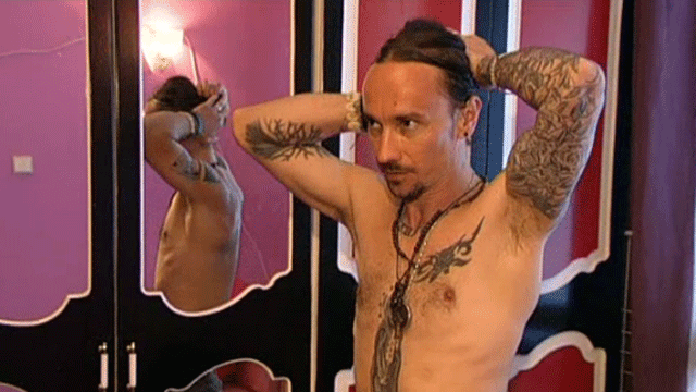 Štefan Vaško pripraví jedlo i program netradičné ako on sám!