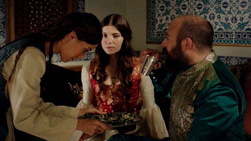 Sultán II.: 3. a 4. epizóda