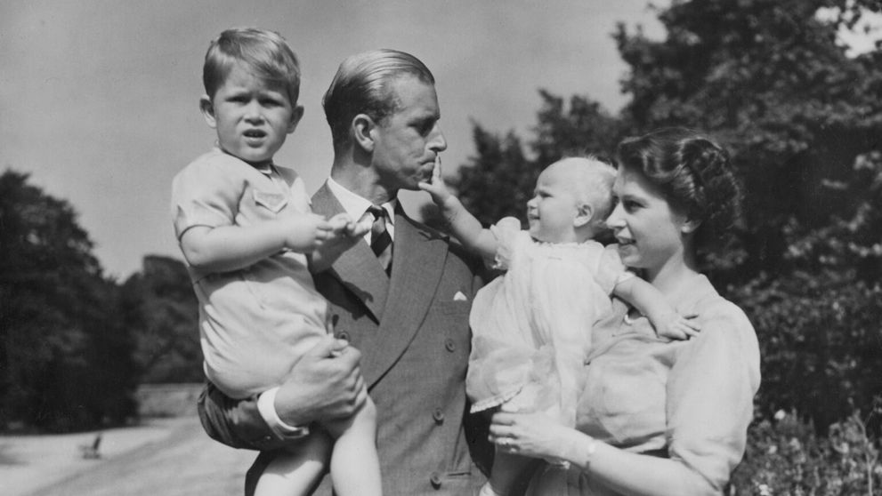 Čo je pravda a čo lož v kultovom seriáli o britskej kráľovskej rodine?