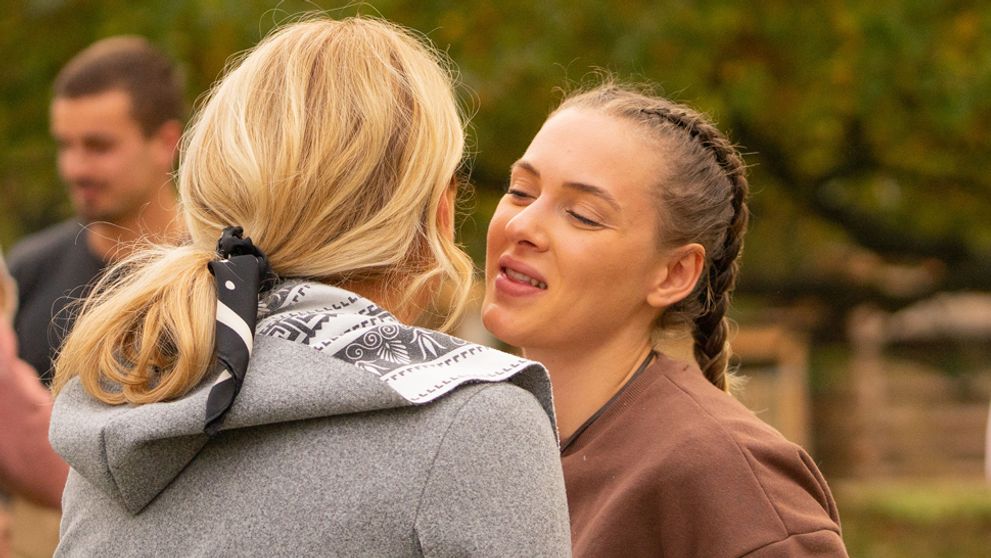 Šimon sa rodine okamžite so všetkým priznal: Čo si myslí jeho mama o Alex?