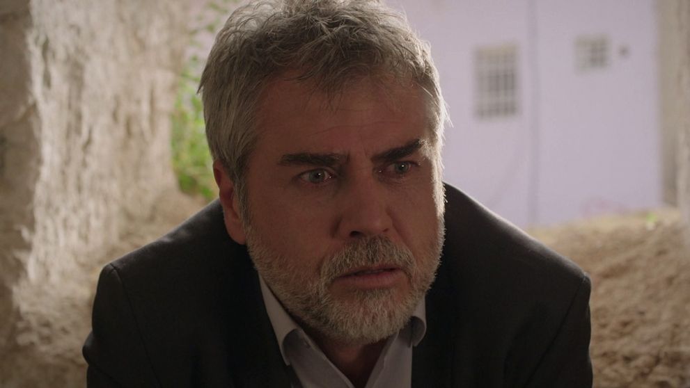 Spútaný motýľ: 67. a 68. epizóda