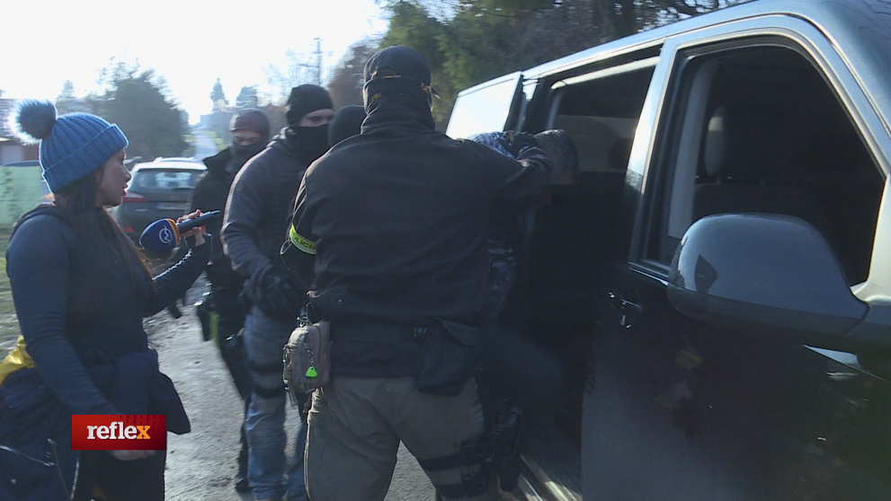 Manželský pár mal zneužívať mladé dievčatá