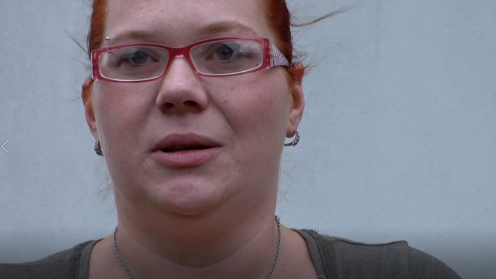 Nikola otvorene priznala štábu: Celú noc mi liezol do postele, chcel sex