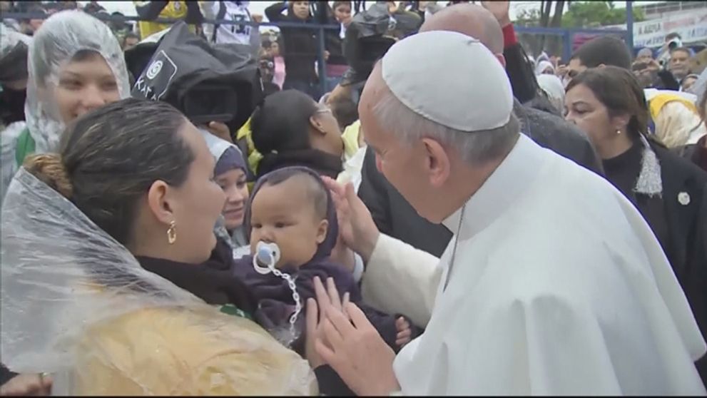 Svätý otec František priťahuje pozornosť celého sveta