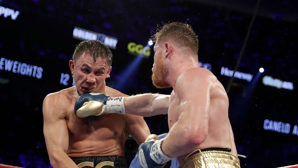 Brutálny súboj o šampióna strednej váhy: Víťazmi sa stali obaja súperi!