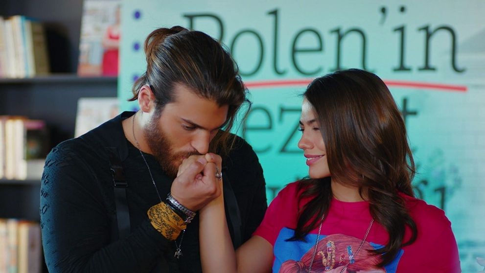 S hlavou v oblakoch: 113. a 114. epizóda