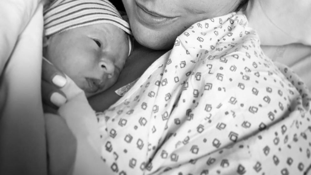 Superstarista sa stal otcom. Je to chlapček s krásnym menom