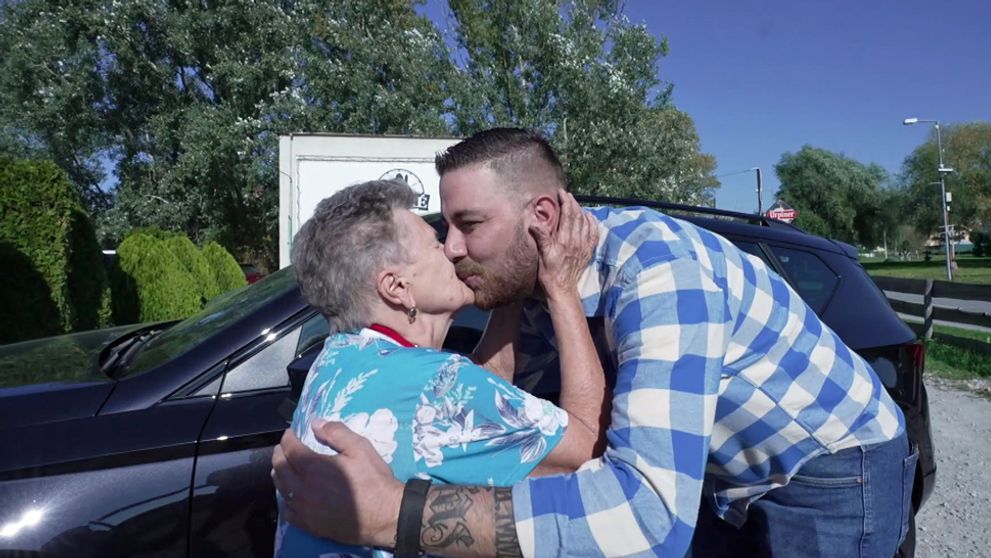 Kúzelná babička z Na nože: A manželke ste sa priznali, že sa so mnou bozkávate?