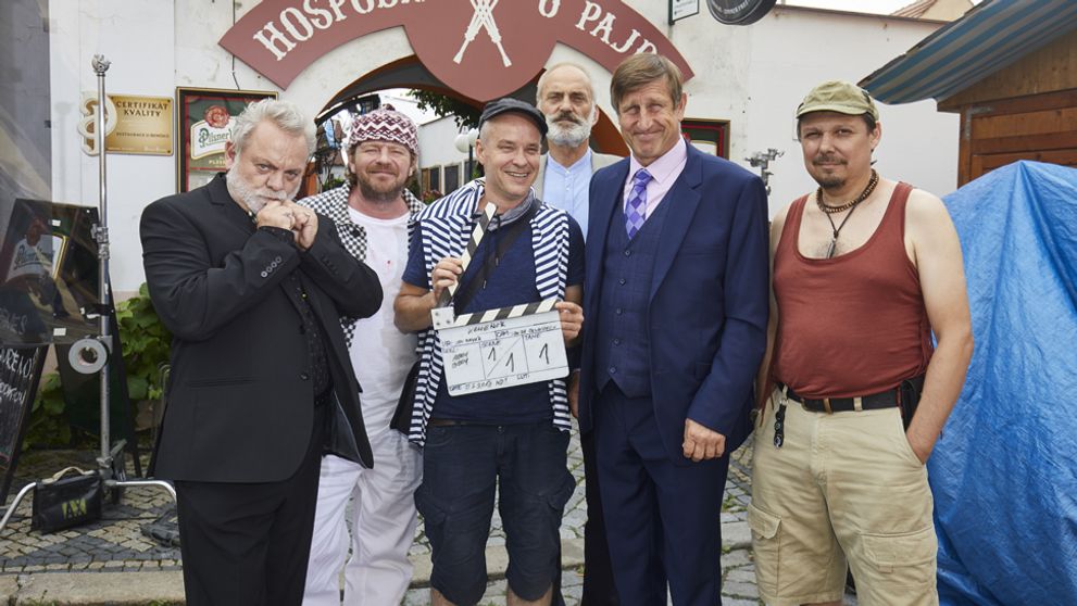 Megaúspešný Kameňák prichádza v seriálovej podobe