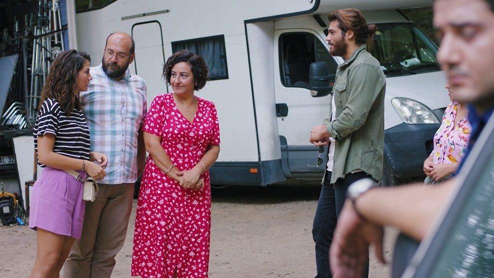 S hlavou v oblakoch: 33. a 34. epizóda