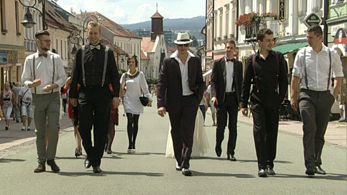 Návrat módy 30. rokov!