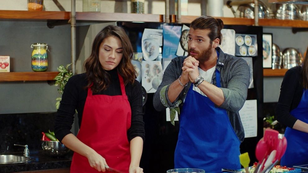 S hlavou v oblakoch: 105. a 106. epizóda