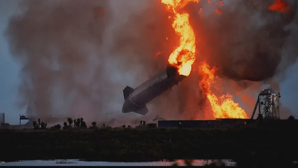 Prototyp vesmírnej lode SpaceX počas skúšobného letu havaroval