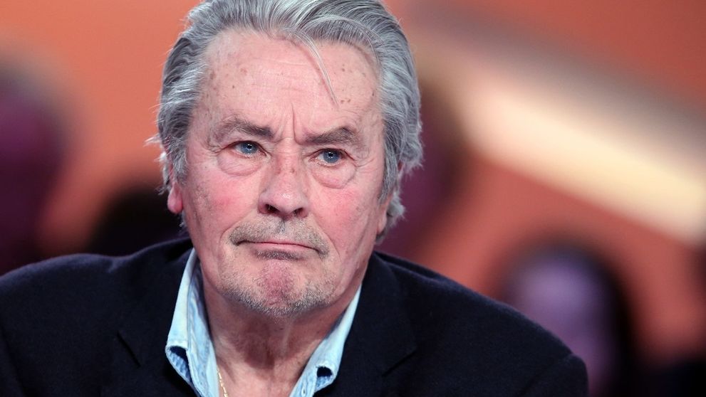Alain Delon oznámil rozhodnutie, ktoré sklamalo milióny jeho fanúšikov