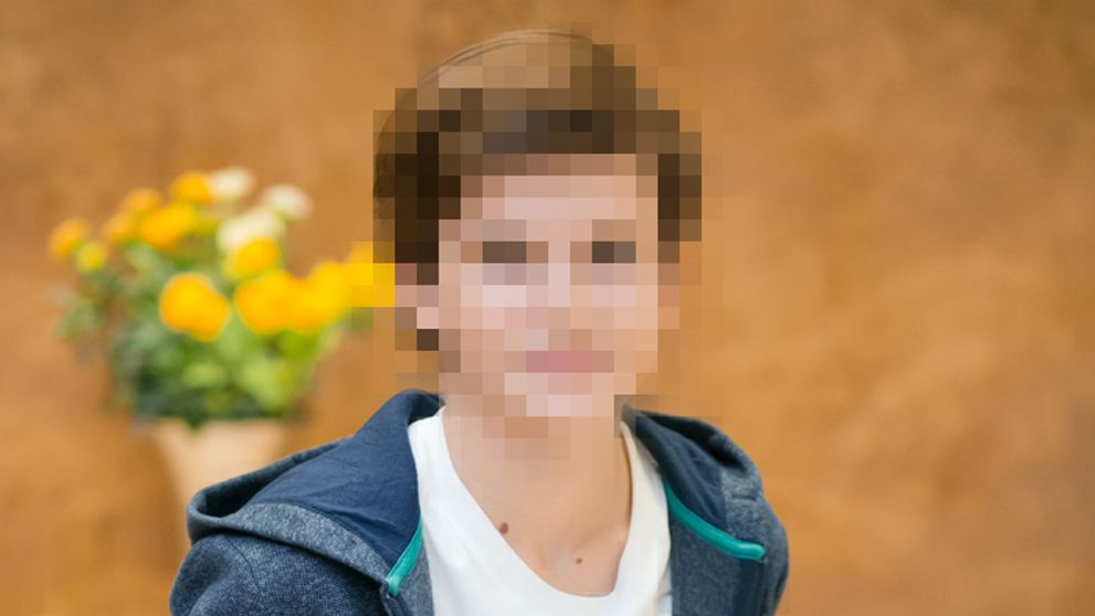 Je toto utajovaný syn známeho herca?!