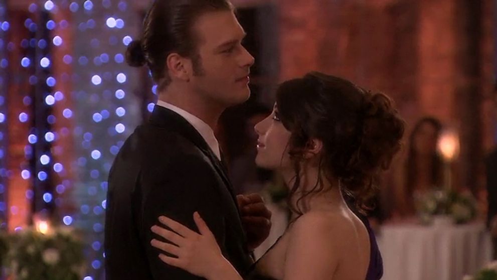 Zakázaná láska: 73. a 74. epizóda