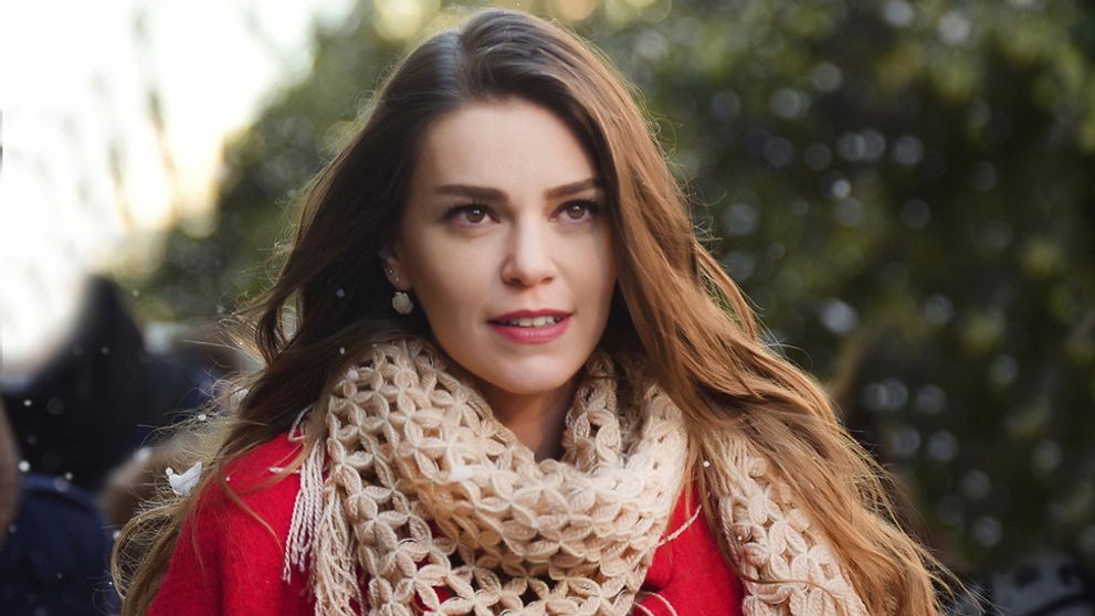 Süreyya bez mejkapu: Aj takto je kočka