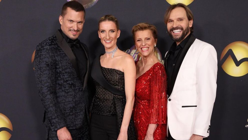 Takto to vyzeralo tesne pred prenosom u Adely doma