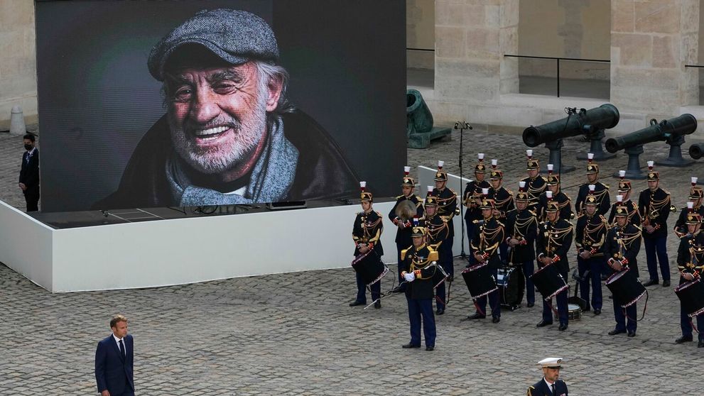 Francúzsko sa naposledy rozlúčilo s Belmondom