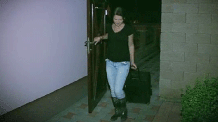 Anička je už doma! To ju ani nikto neprivítal?