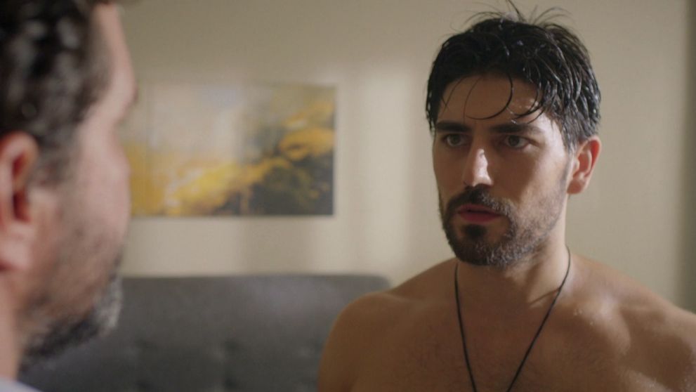 Spútaný motýľ II.: 1. a 2. epizóda