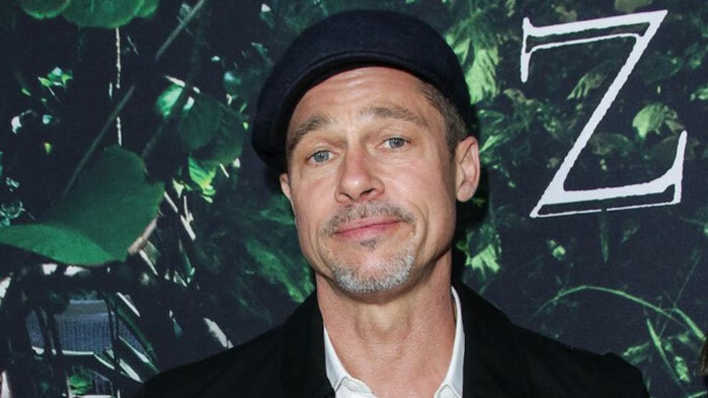 Čo sa to s ním deje? Brad Pitt sa stráca pred očami