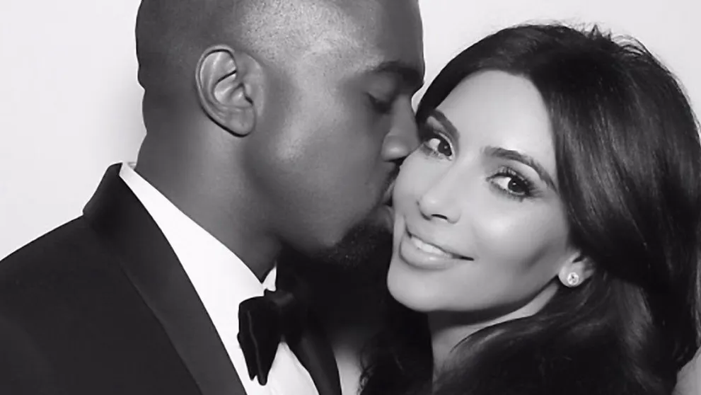 Kim Kardashian je štvornásobná mama. Neuhádnete, komu vraj chlapček akoby z oka vypadol