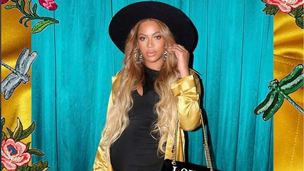 Beyoncé zverejnila nové tehotenské snímky. Je to diva