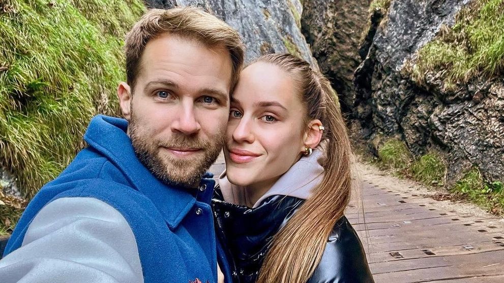 Fotka hovorí za všetko. Tomáš Bezdeda bude otec, zareagovala aj Adela