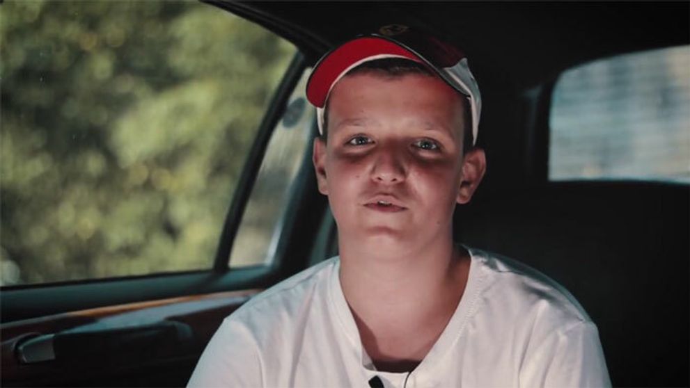 Iba 15-ročný chlapec spovedá celebrity!