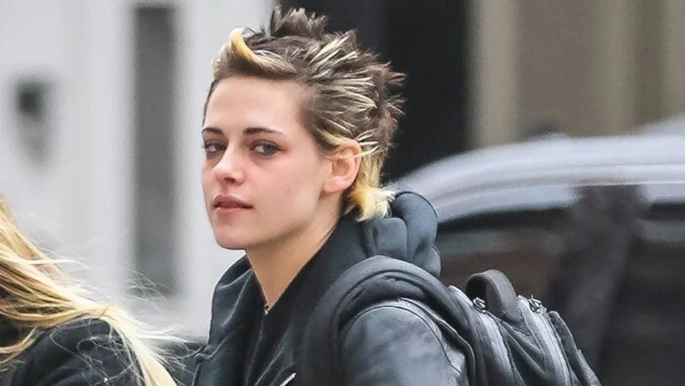 Čo so sebou porobila? Kristen Stewart nemá s postavou Belly z Twilightu už vôbec nič