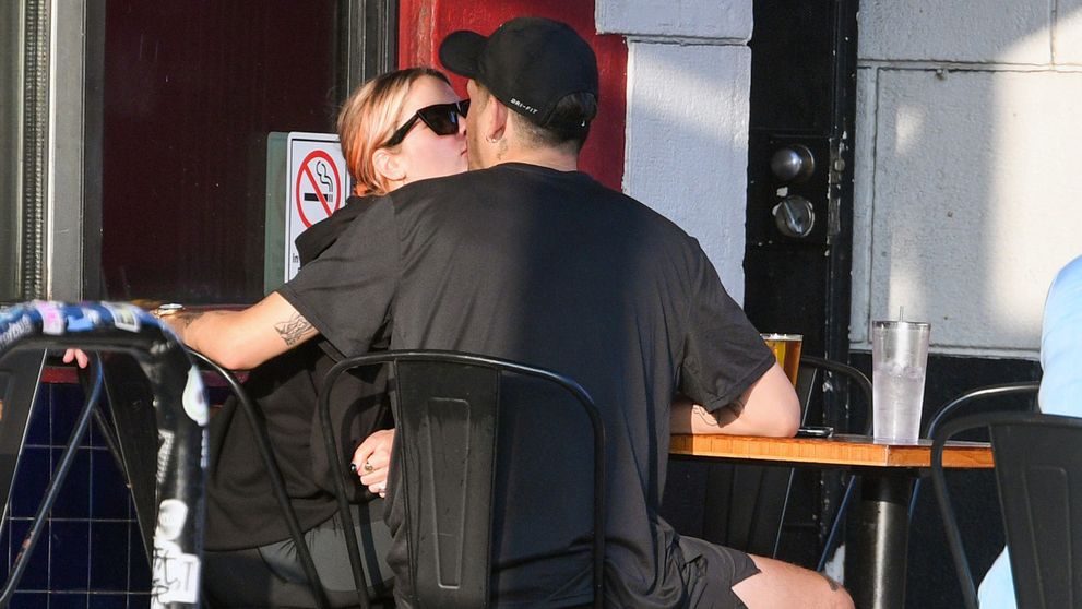 Herečka má smolu v láske: Najprv rozchod so známou modelkou a teraz so spevákom!