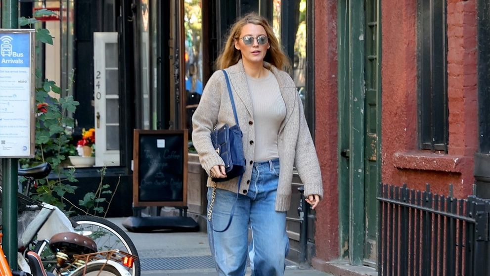 Štýlová Blake Lively na ulici v papučiach: Tieto budete chcieť aj vy