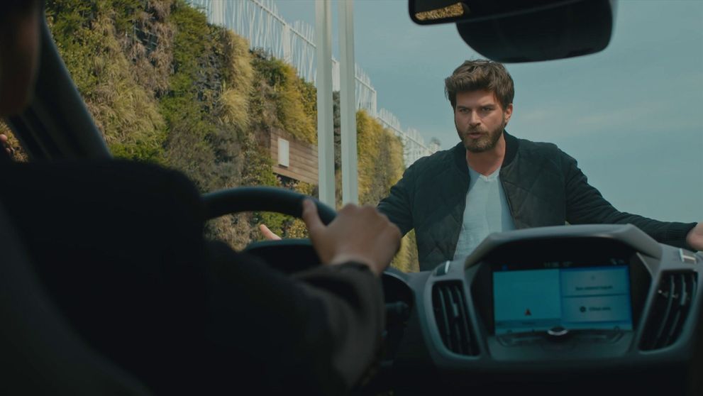 Statočný a krásna: 58. a 59. epizóda