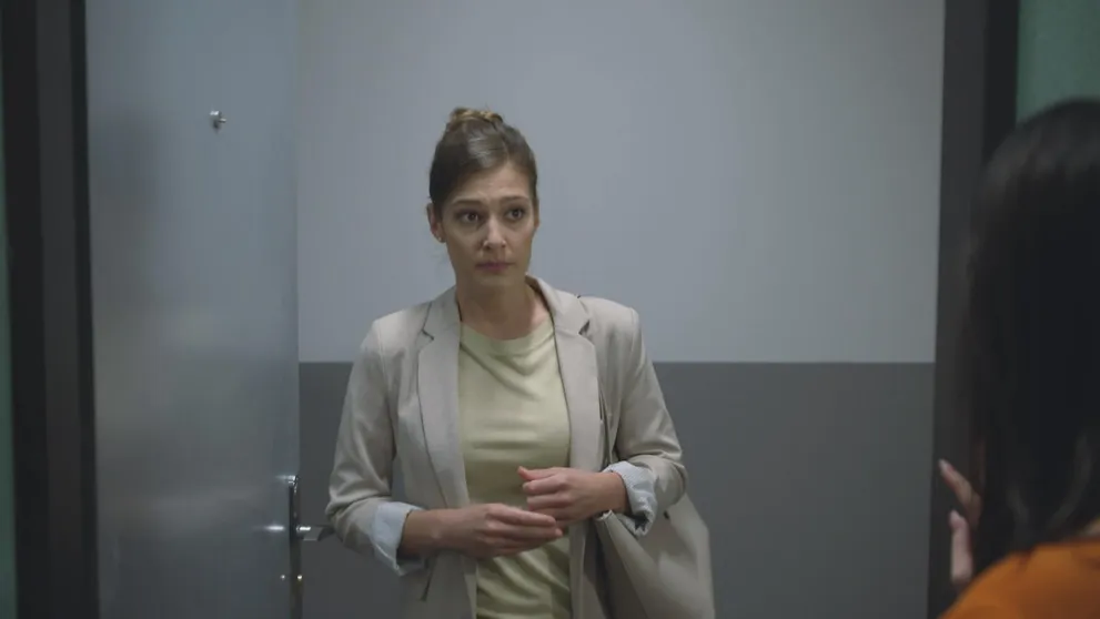 Medzi Borisa a Lenku sa zamotala Simona: Teraz prišla priamo k nej domov